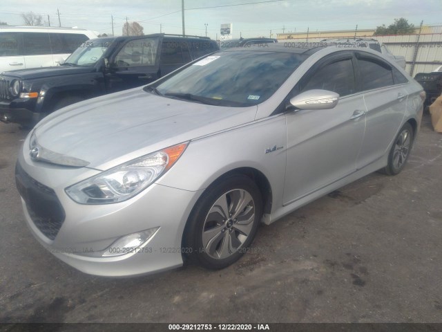 Photo 1 VIN: KMHEC4A49FA135627 - HYUNDAI SONATA 