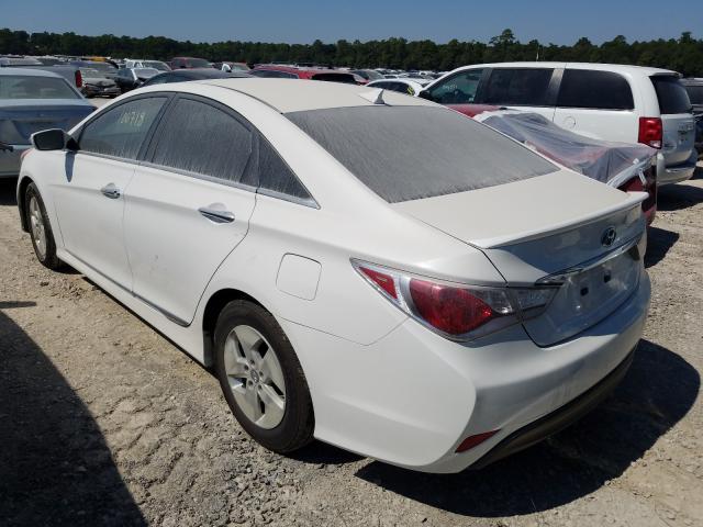 Photo 2 VIN: KMHEC4A4XBA000232 - HYUNDAI SONATA HYB 