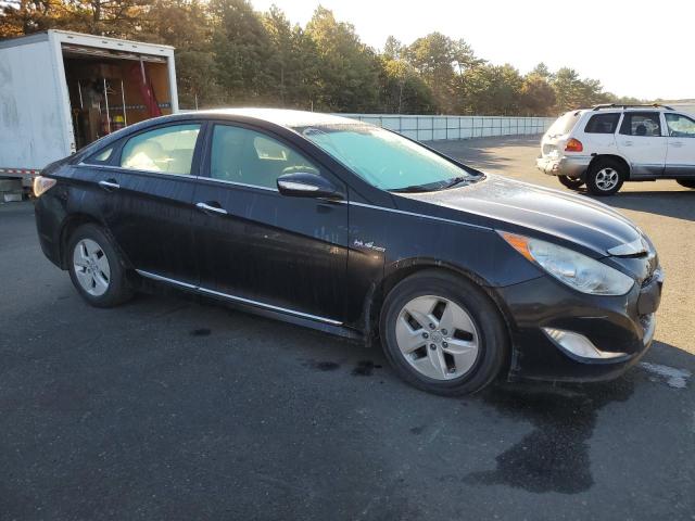 Photo 3 VIN: KMHEC4A4XBA001848 - HYUNDAI SONATA 