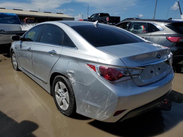 Photo 2 VIN: KMHEC4A4XBA002479 - HYUNDAI SONATA HYB 