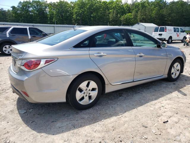 Photo 2 VIN: KMHEC4A4XBA003177 - HYUNDAI SONATA 