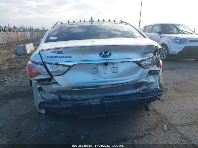 Photo 5 VIN: KMHEC4A4XBA003602 - HYUNDAI SONATA HYBRID 