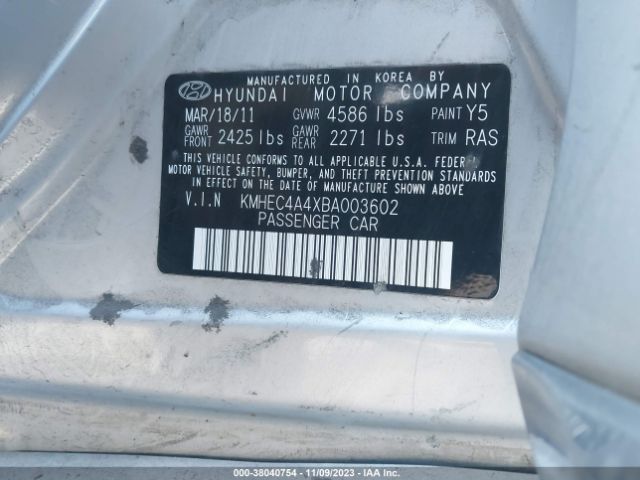 Photo 8 VIN: KMHEC4A4XBA003602 - HYUNDAI SONATA HYBRID 