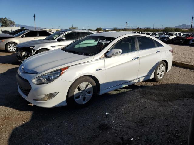 Photo 0 VIN: KMHEC4A4XBA003776 - HYUNDAI SONATA 