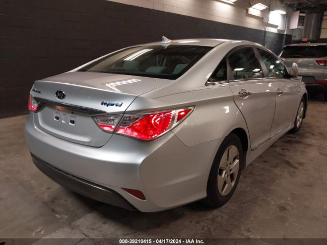 Photo 3 VIN: KMHEC4A4XBA005544 - HYUNDAI SONATA HYBRID 