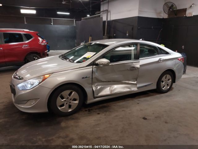 Photo 5 VIN: KMHEC4A4XBA005544 - HYUNDAI SONATA HYBRID 