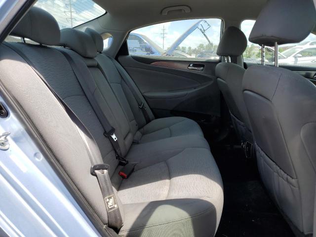 Photo 9 VIN: KMHEC4A4XBA005642 - HYUNDAI SONATA 