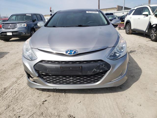 Photo 4 VIN: KMHEC4A4XBA018875 - HYUNDAI SONATA HYB 