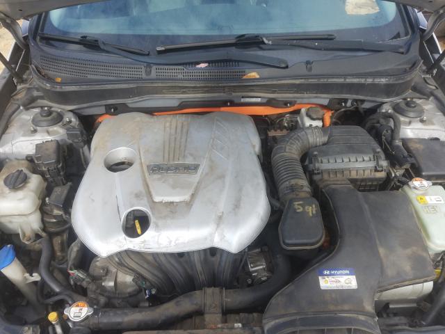 Photo 6 VIN: KMHEC4A4XCA023303 - HYUNDAI SONATA HYB 