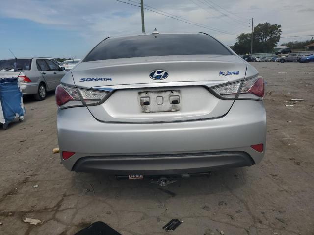 Photo 5 VIN: KMHEC4A4XCA026766 - HYUNDAI SONATA HYB 