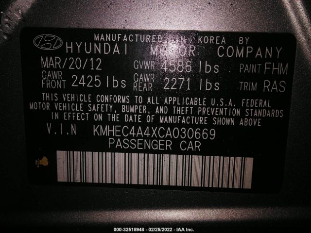 Photo 8 VIN: KMHEC4A4XCA030669 - HYUNDAI SONATA 