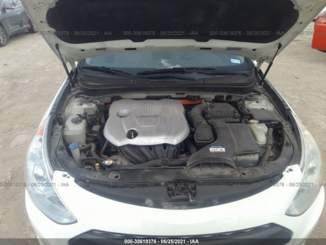 Photo 9 VIN: KMHEC4A4XCA034690 - HYUNDAI SONATA 