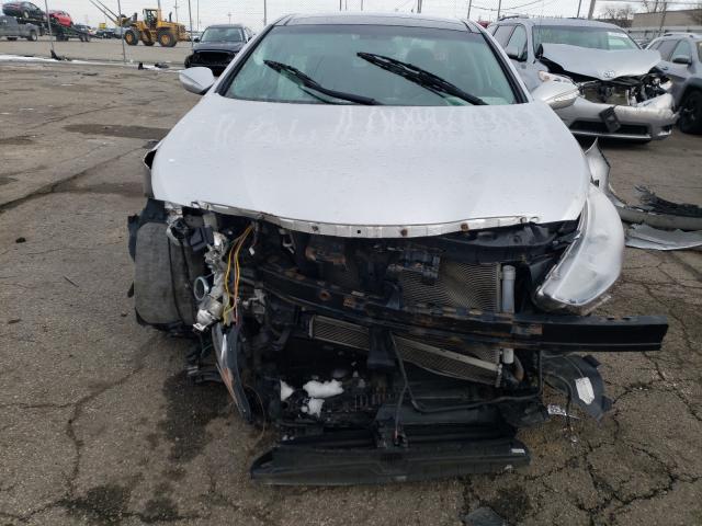 Photo 8 VIN: KMHEC4A4XCA045138 - HYUNDAI SONATA HYB 