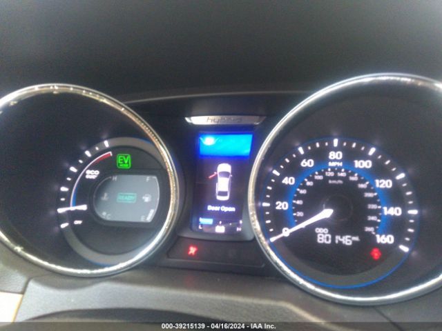 Photo 6 VIN: KMHEC4A4XCA046032 - HYUNDAI SONATA HYBRID 