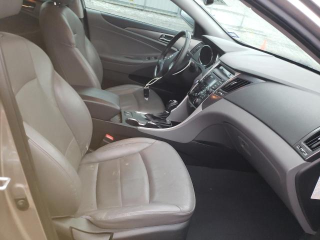 Photo 4 VIN: KMHEC4A4XCA048086 - HYUNDAI SONATA HYB 