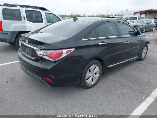 Photo 3 VIN: KMHEC4A4XDA070039 - HYUNDAI SONATA HYBRID 