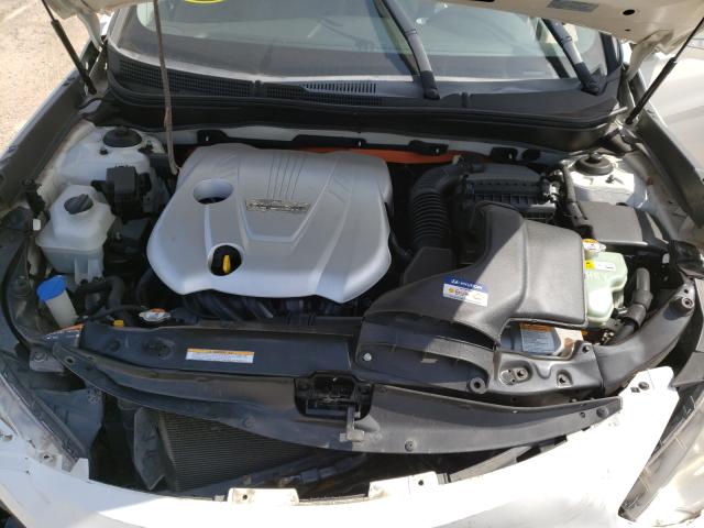 Photo 6 VIN: KMHEC4A4XDA072759 - HYUNDAI SONATA HYB 