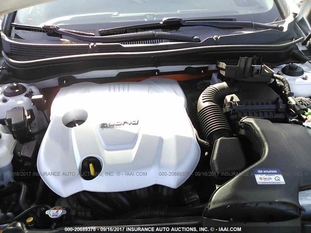 Photo 9 VIN: KMHEC4A4XDA074589 - HYUNDAI SONATA HYBRID 