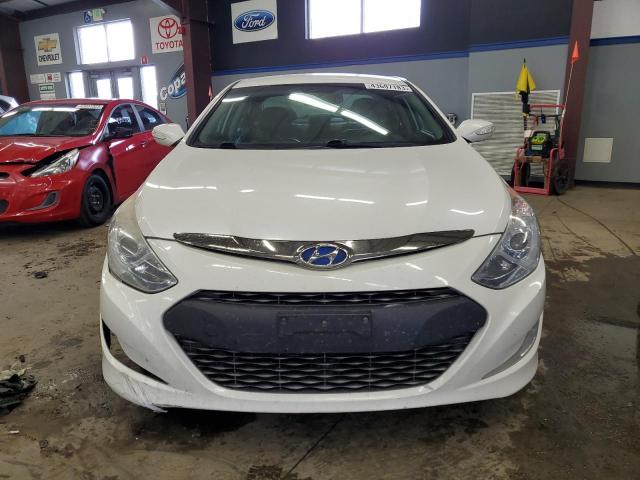 Photo 4 VIN: KMHEC4A4XDA085690 - HYUNDAI SONATA HYB 