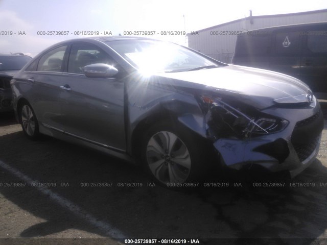 Photo 0 VIN: KMHEC4A4XEA113070 - HYUNDAI SONATA 