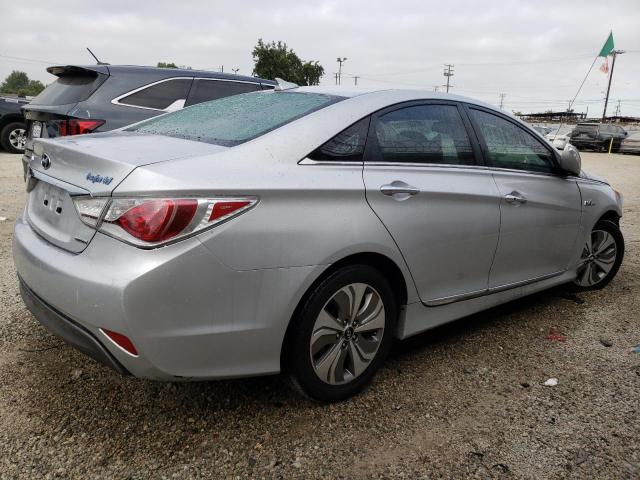 Photo 2 VIN: KMHEC4A4XFA130503 - HYUNDAI SONATA 