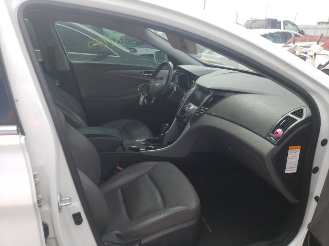 Photo 4 VIN: KMHEC4A4XFA135541 - HYUNDAI SONATA 