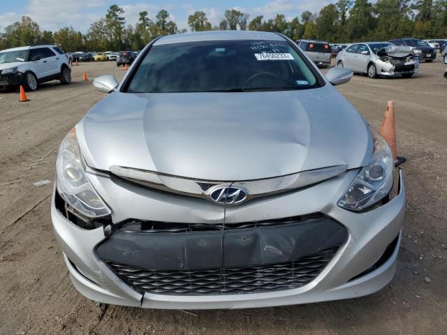 Photo 4 VIN: KMHEC4A4XFA137841 - HYUNDAI SONATA 