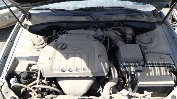 Photo 21 VIN: KMHEM41B04A990760 - HYUNDAI SONATA 