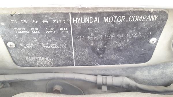 Photo 2 VIN: KMHEM41BP1A404621 - HYUNDAI SONATA 