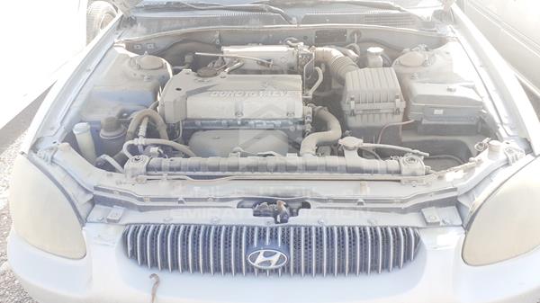 Photo 25 VIN: KMHEM41BP1A454720 - HYUNDAI SONATA 