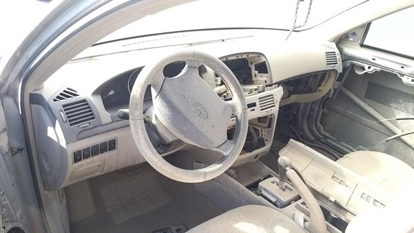 Photo 10 VIN: KMHET41C95A050275 - HYUNDAI SONATA 