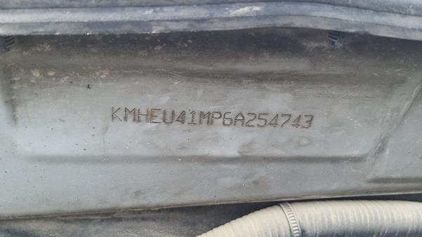 Photo 1 VIN: KMHEU41MP6A254743 - HYUNDAI SONATA 