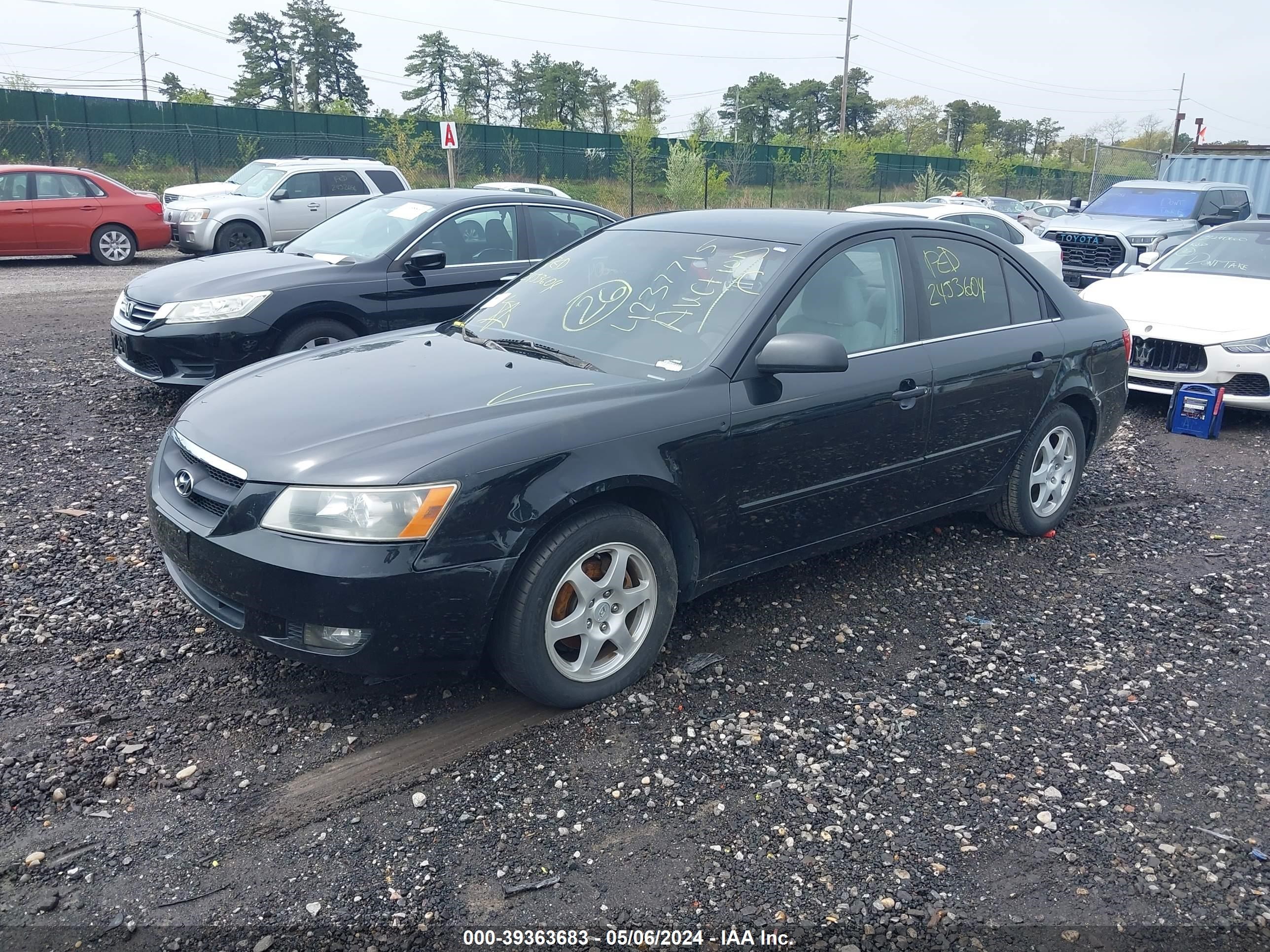 Photo 1 VIN: KMHEU46C06A131172 - HYUNDAI SONATA 