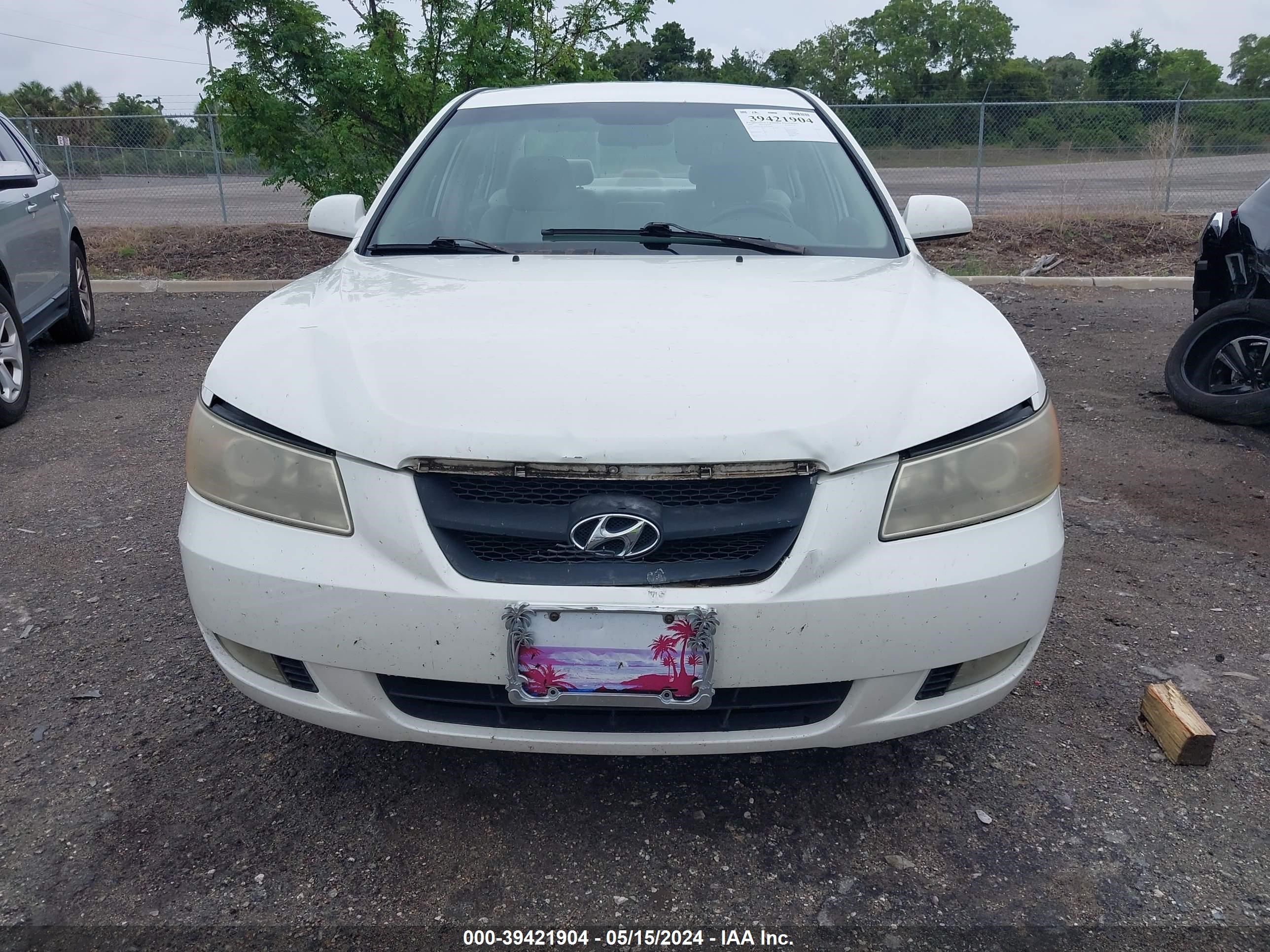 Photo 11 VIN: KMHEU46C76A108696 - HYUNDAI SONATA 