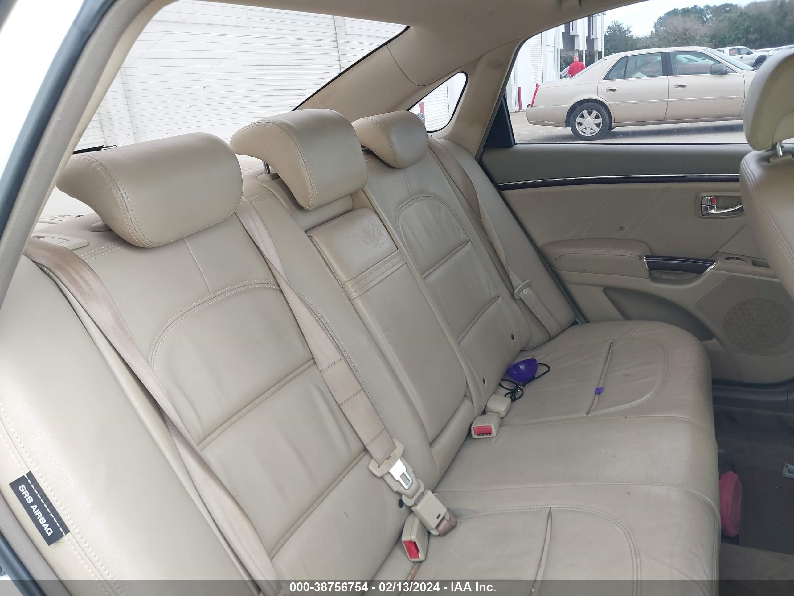 Photo 7 VIN: KMHFC46D19A360688 - HYUNDAI AZERA 