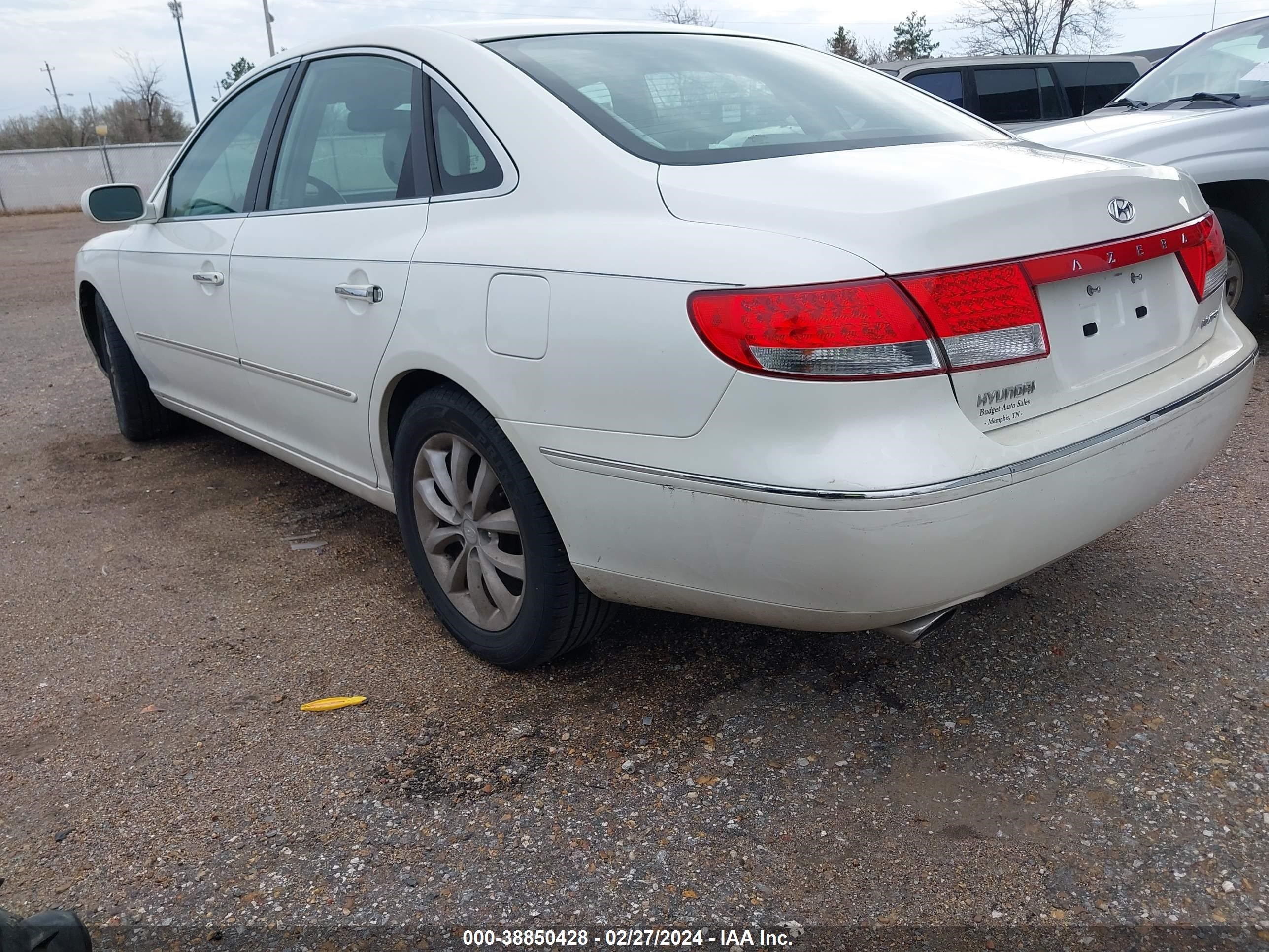 Photo 2 VIN: KMHFC46F06A094206 - HYUNDAI AZERA 