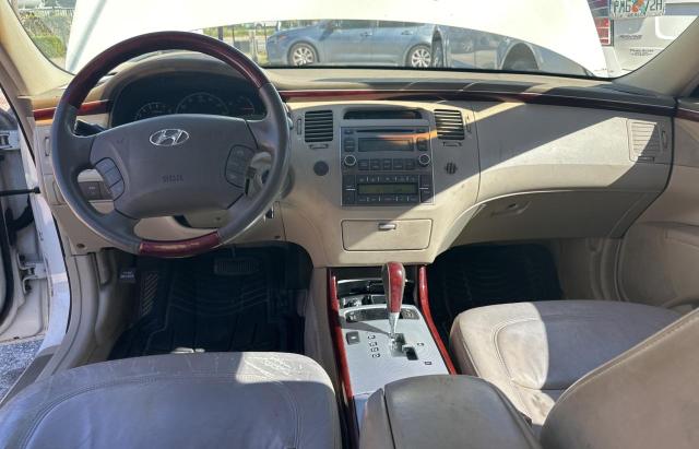 Photo 8 VIN: KMHFC46F06A115488 - HYUNDAI AZERA SE 