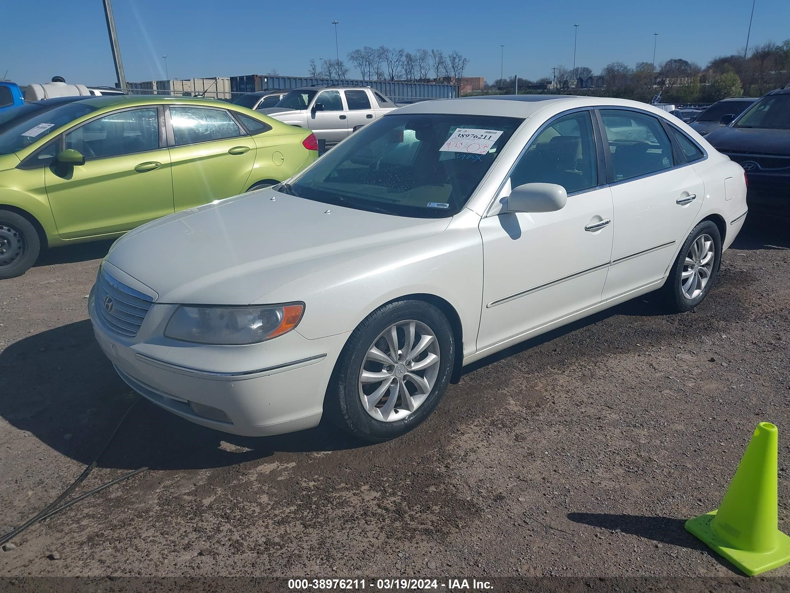 Photo 1 VIN: KMHFC46F26A116660 - HYUNDAI AZERA 