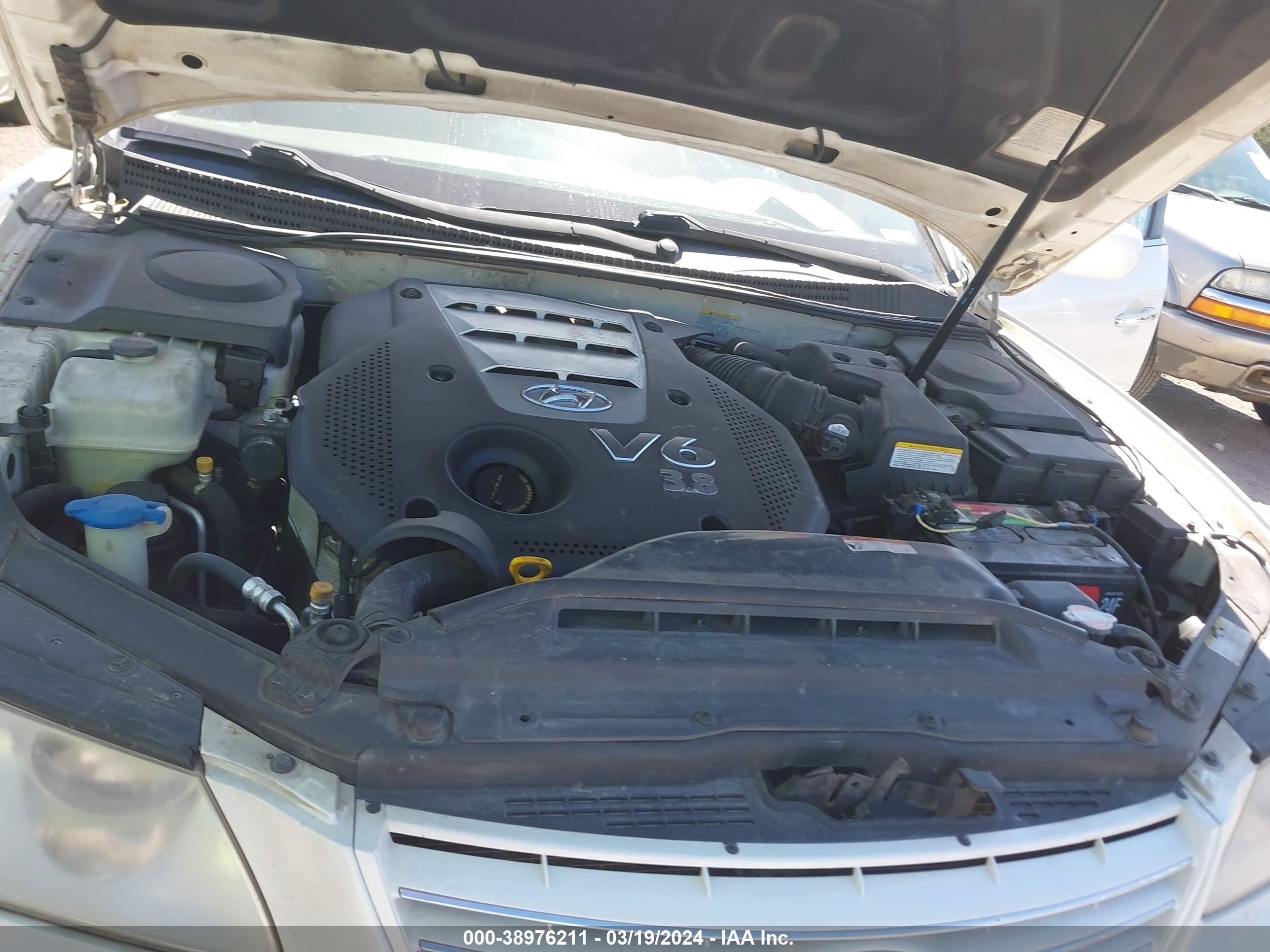 Photo 9 VIN: KMHFC46F26A116660 - HYUNDAI AZERA 