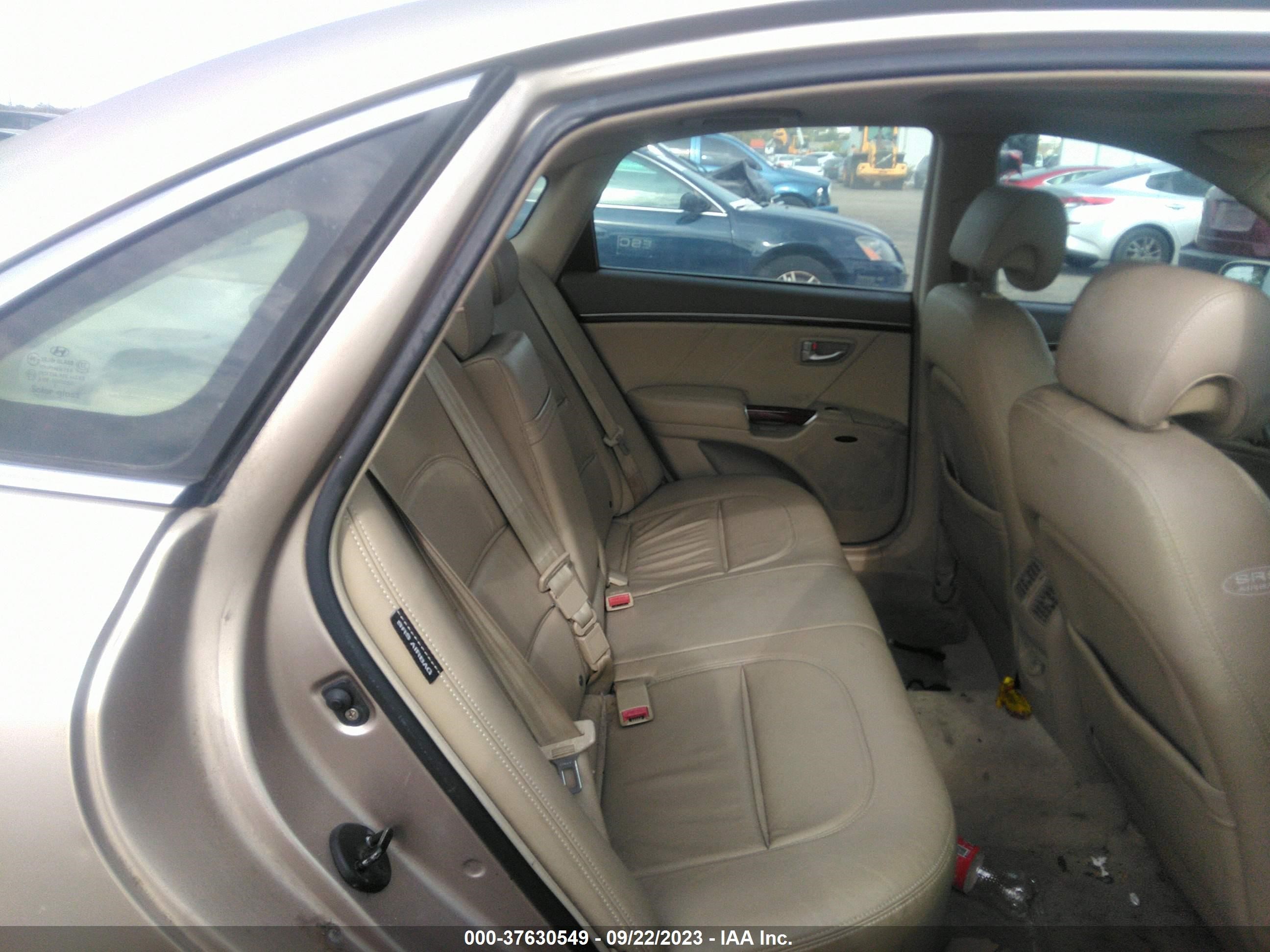 Photo 7 VIN: KMHFC46F27A147649 - HYUNDAI AZERA 