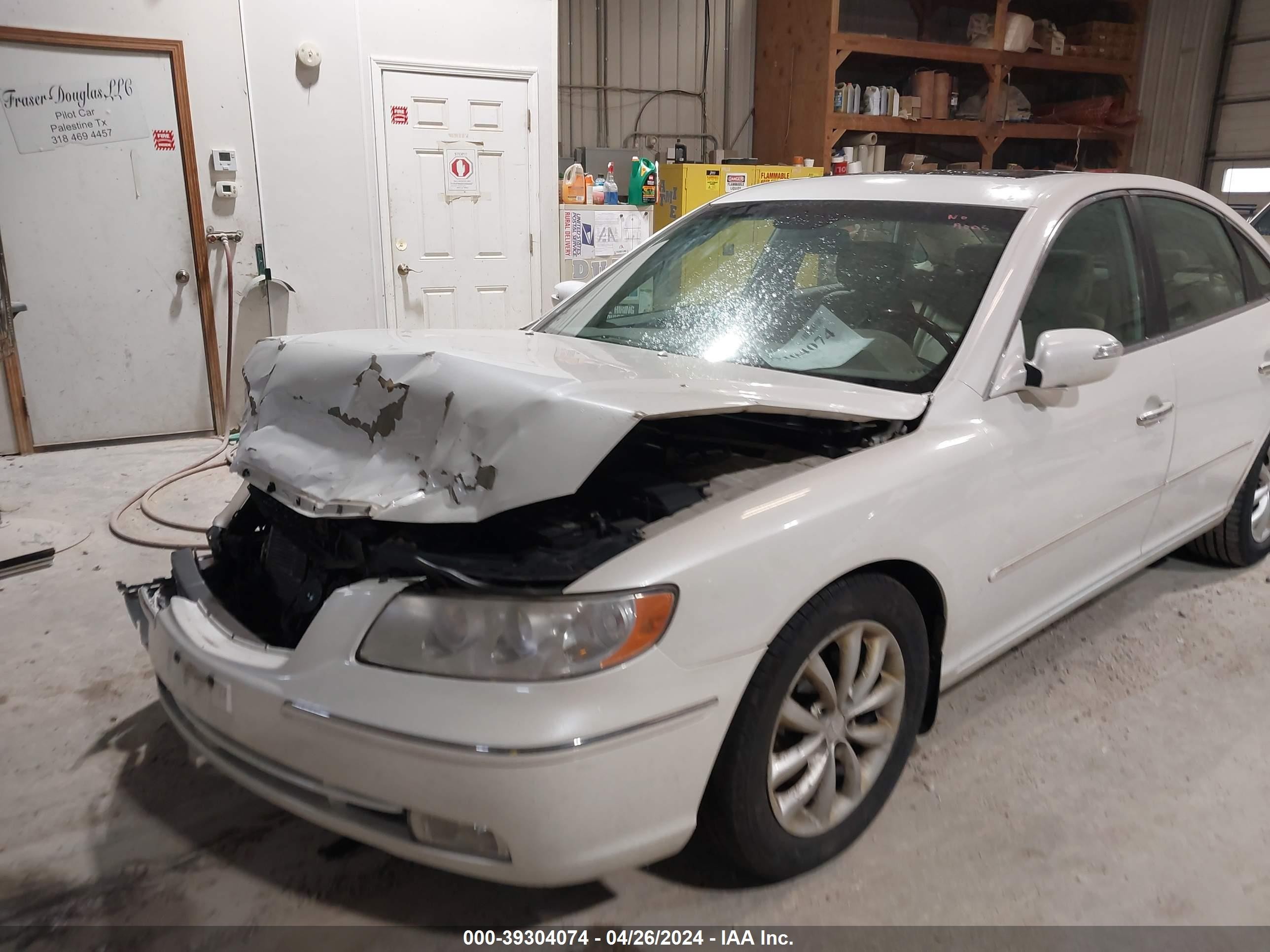 Photo 5 VIN: KMHFC46F28A309930 - HYUNDAI AZERA 