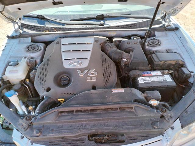 Photo 6 VIN: KMHFC46F28A319955 - HYUNDAI AZERA SE 