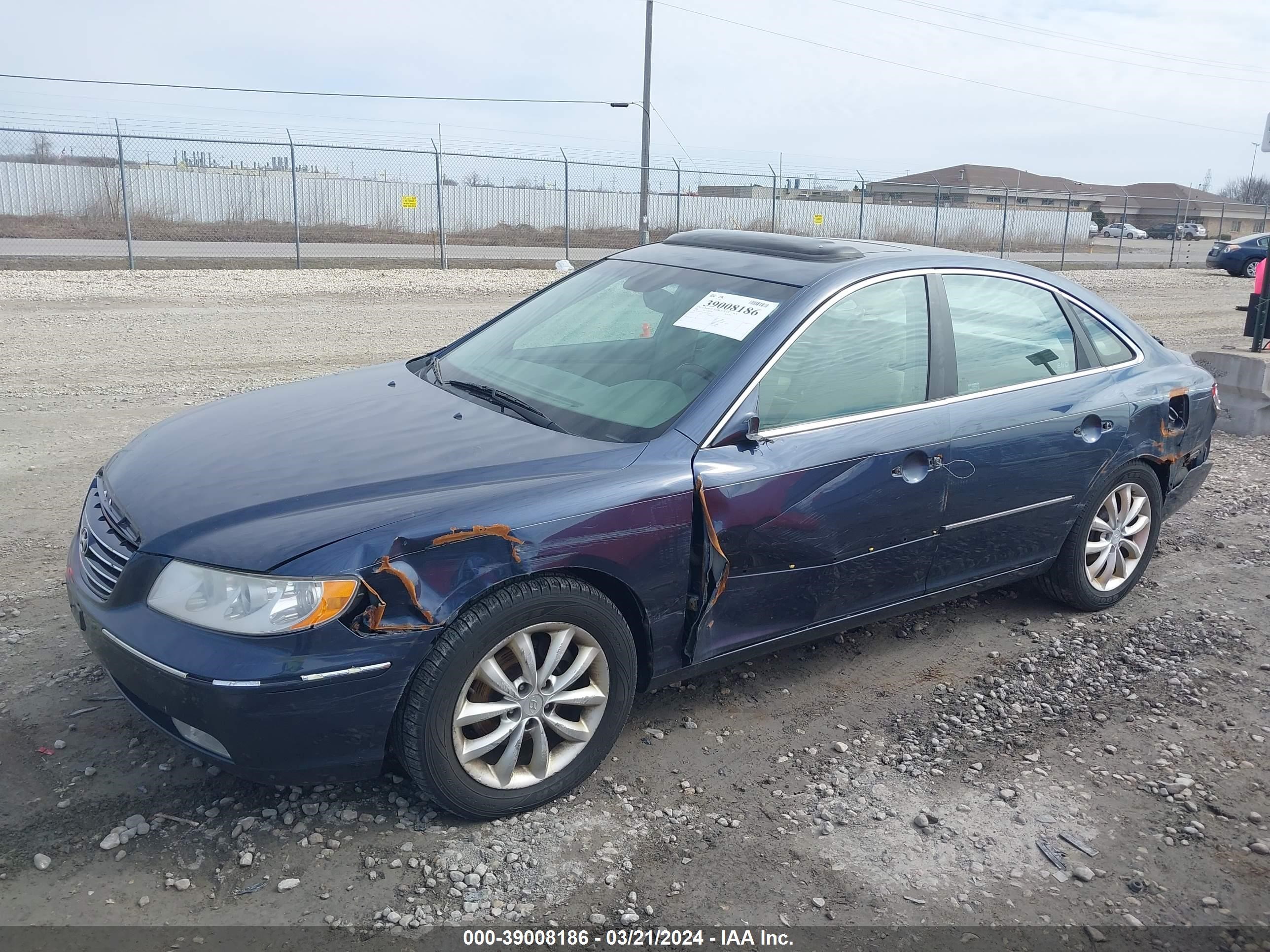 Photo 1 VIN: KMHFC46F36A100614 - HYUNDAI AZERA 