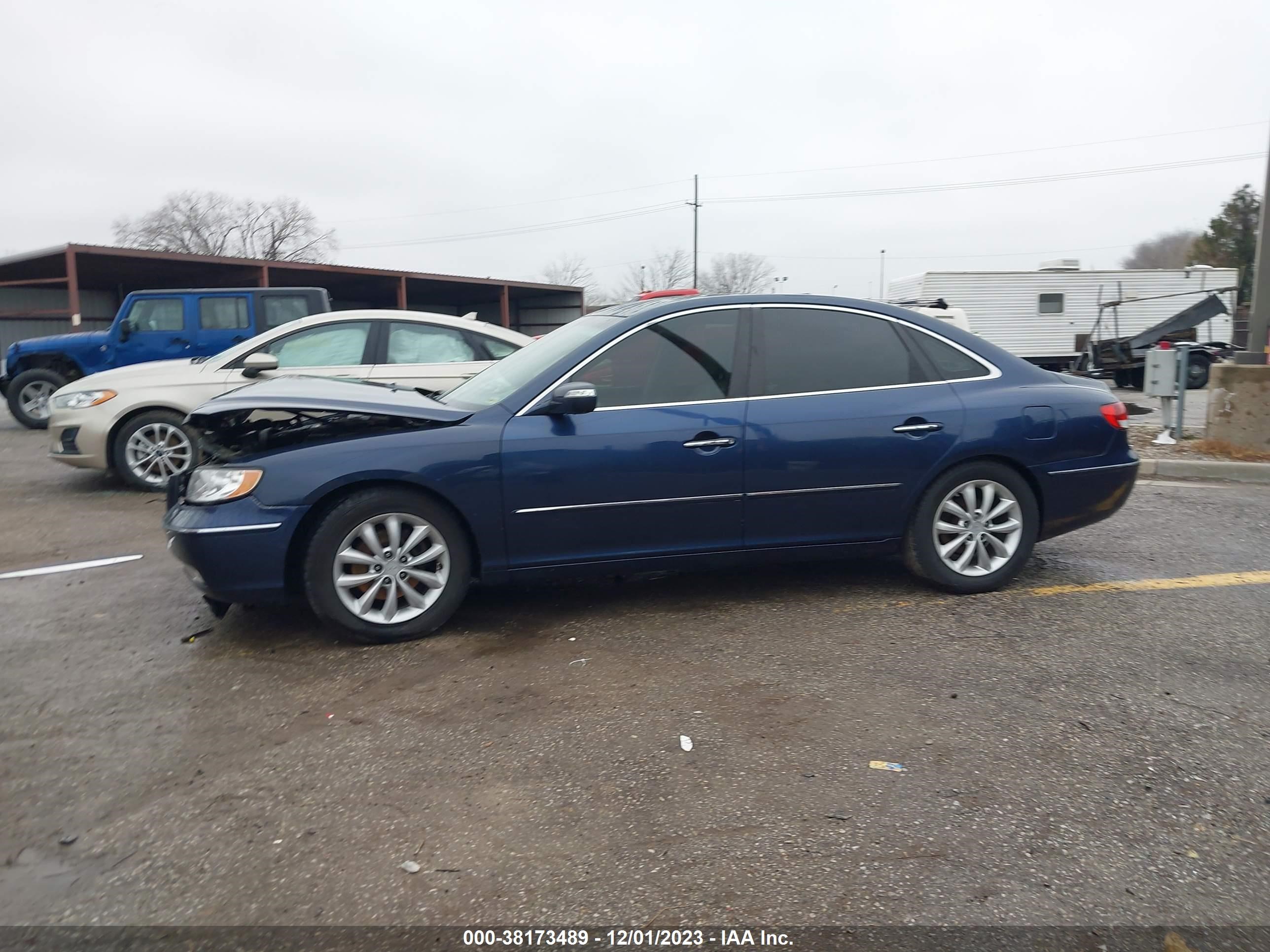 Photo 13 VIN: KMHFC46F38A256784 - HYUNDAI AZERA 