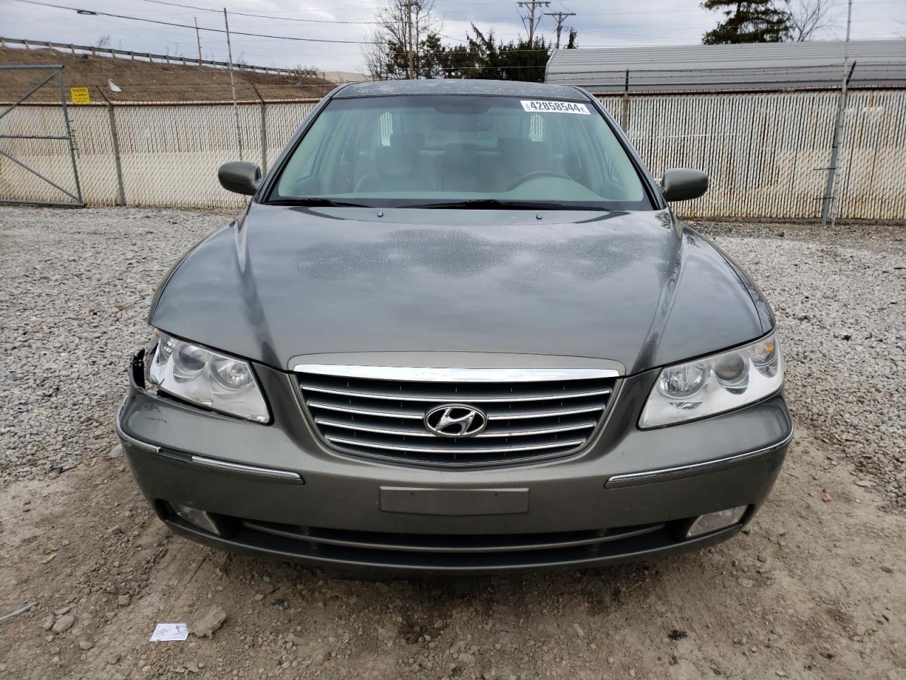 Photo 4 VIN: KMHFC46F47A183357 - HYUNDAI AZERA 