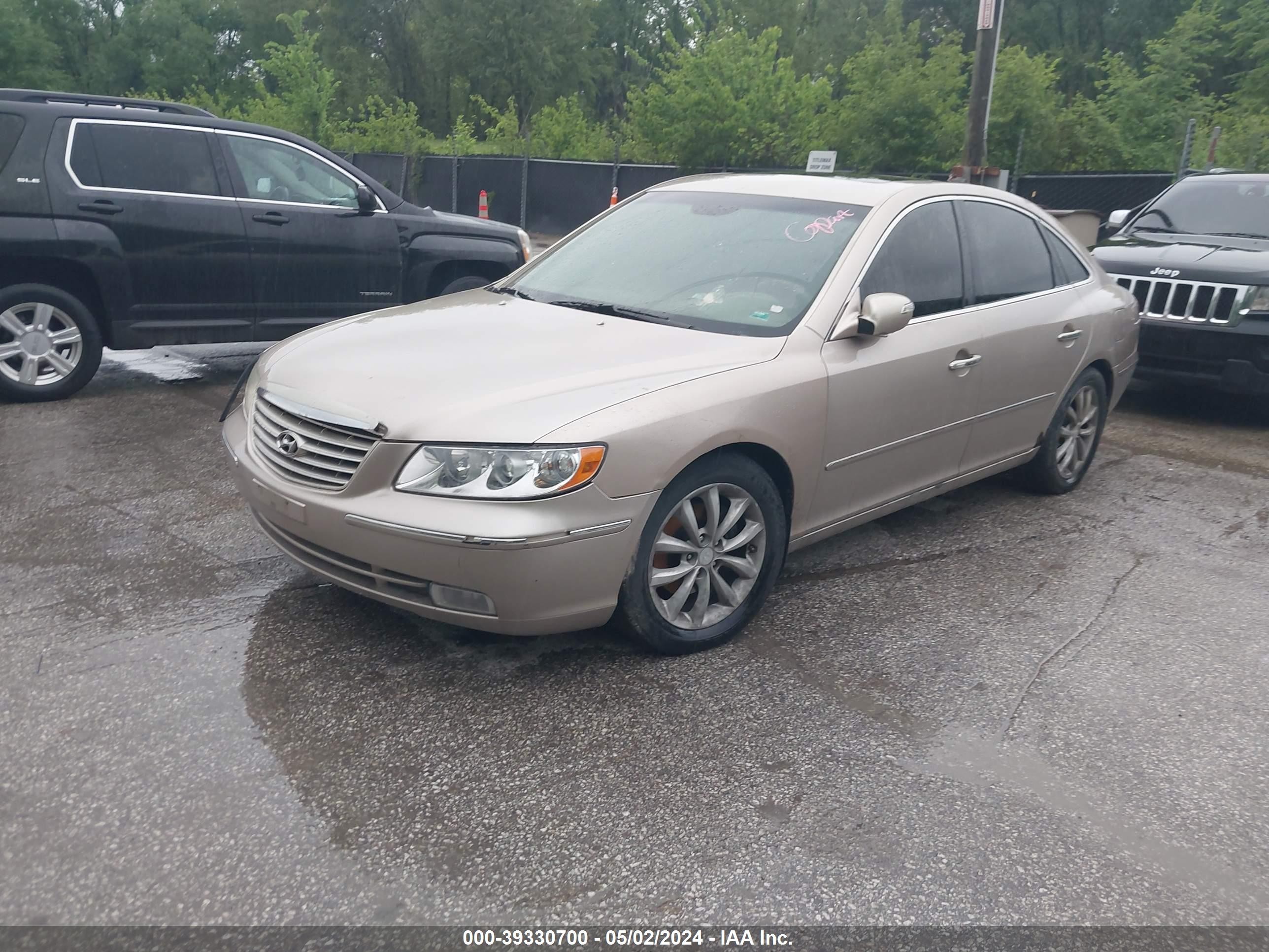 Photo 1 VIN: KMHFC46F48A252680 - HYUNDAI AZERA 