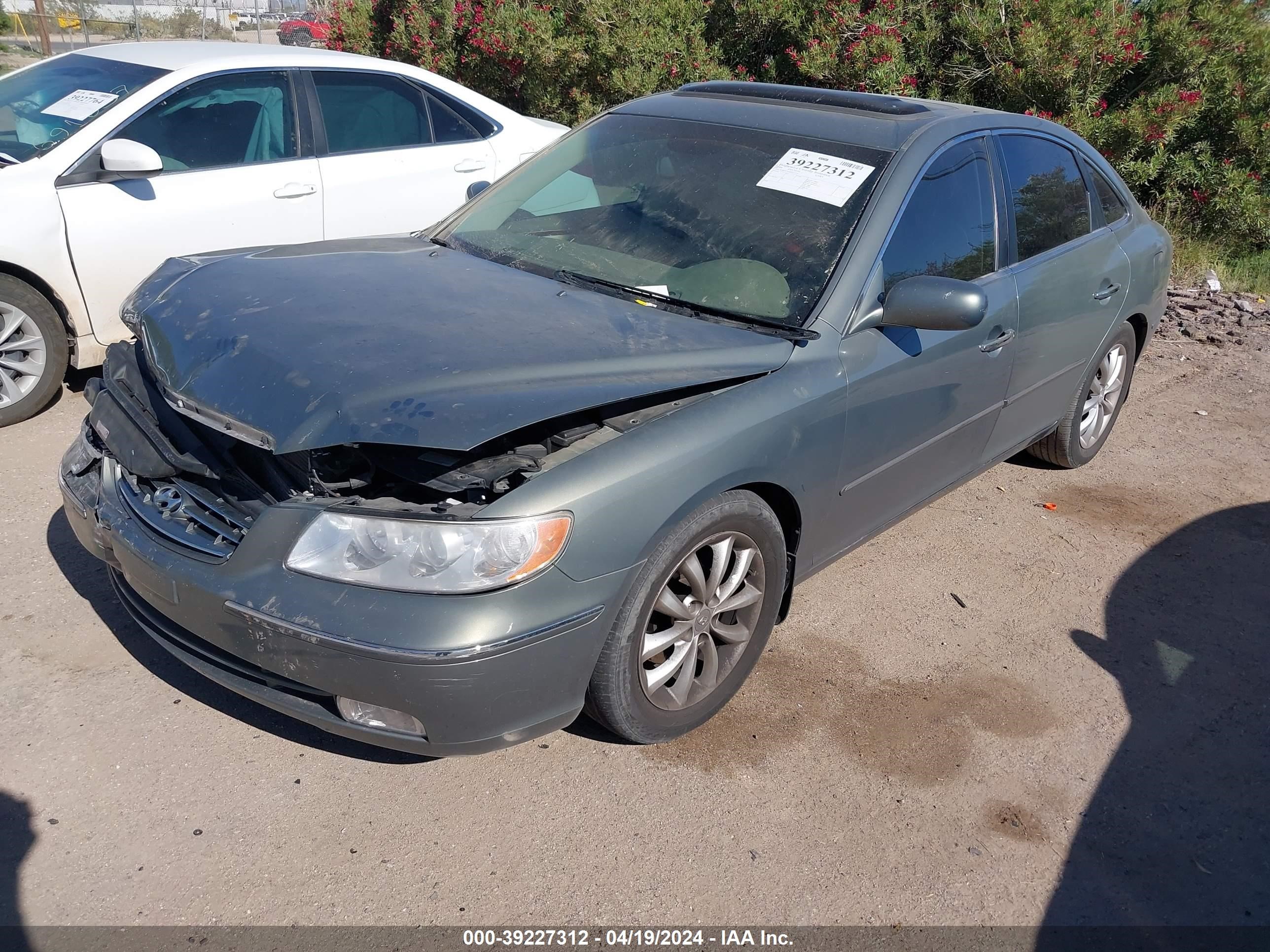 Photo 1 VIN: KMHFC46F56A123750 - HYUNDAI AZERA 