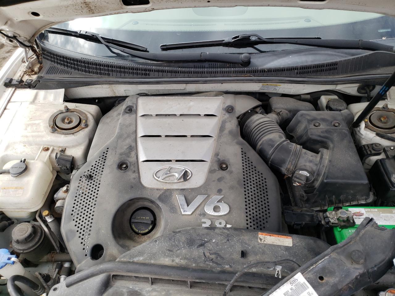 Photo 10 VIN: KMHFC46F58A290581 - HYUNDAI AZERA 