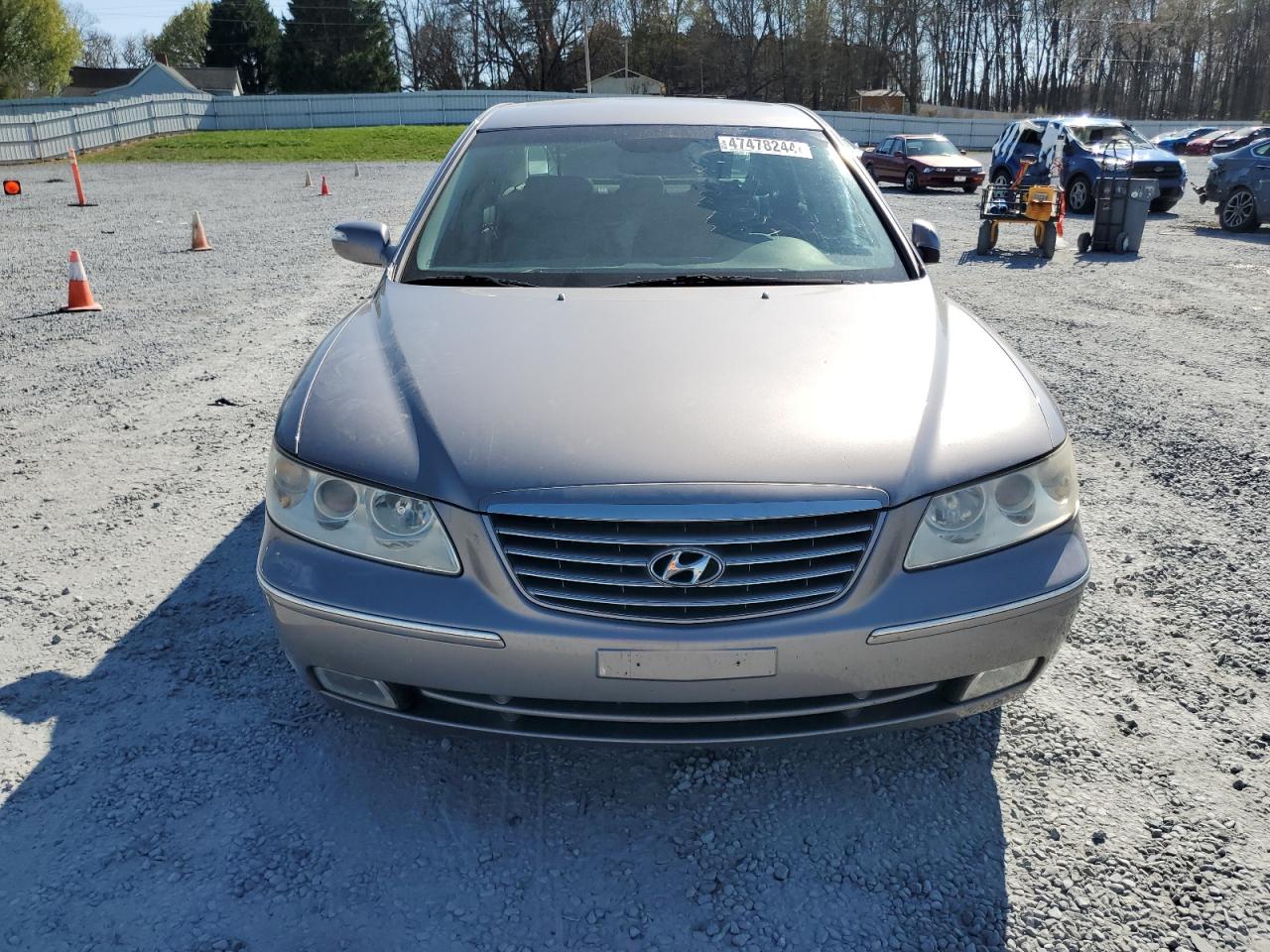 Photo 4 VIN: KMHFC46F68A253586 - HYUNDAI AZERA 