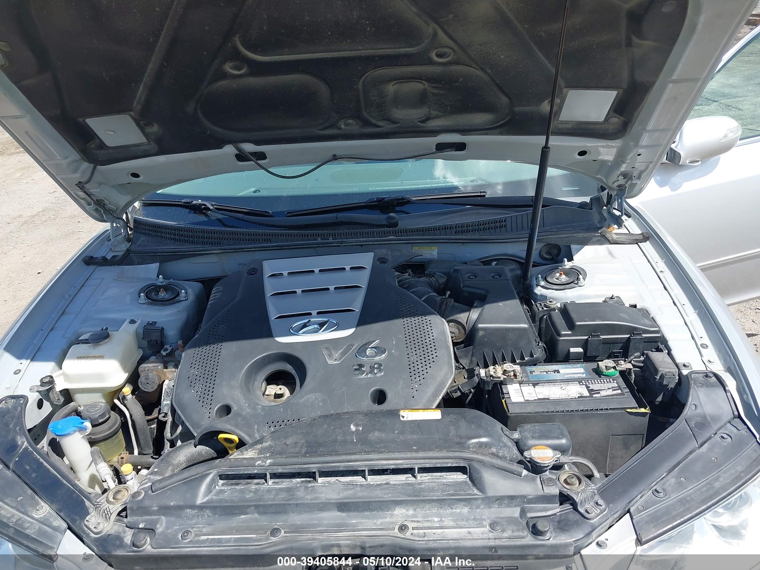 Photo 9 VIN: KMHFC46F68A303628 - HYUNDAI AZERA 